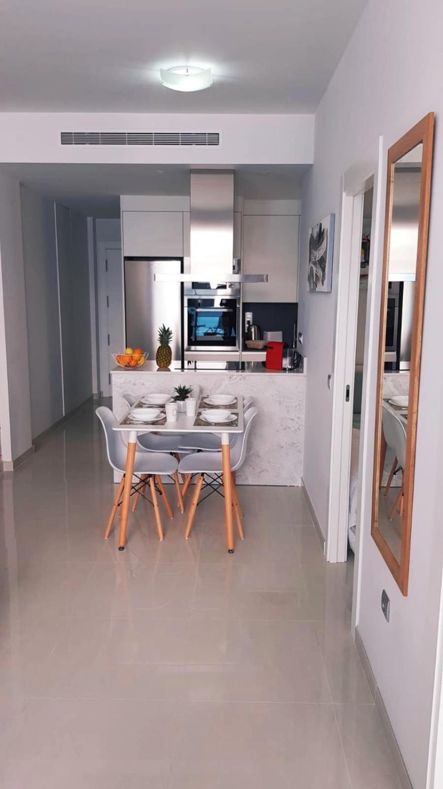 Brilliant Apartment Cibeles Torrevieja Extérieur photo